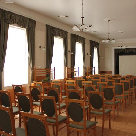 Hotel Blaha Lujza 블로톤퓌레드 외부 사진