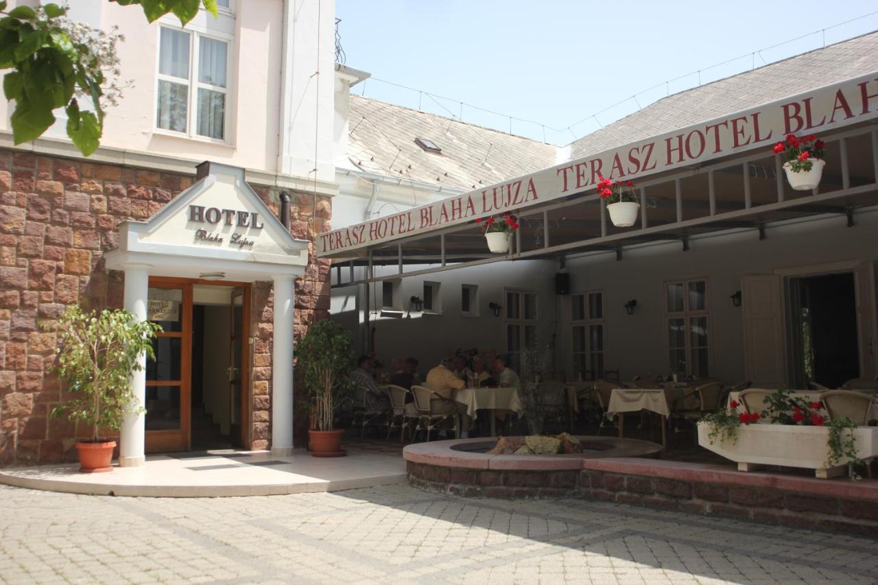 Hotel Blaha Lujza 블로톤퓌레드 외부 사진
